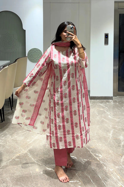 Blush Blossom Cotton Set