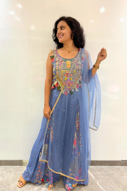 Vibrant Mirror Tassel Ensemble