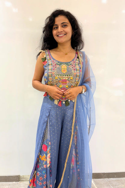 Vibrant Mirror Tassel Ensemble